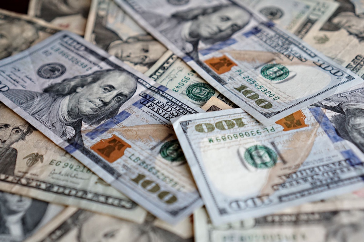 economic structure of american territory