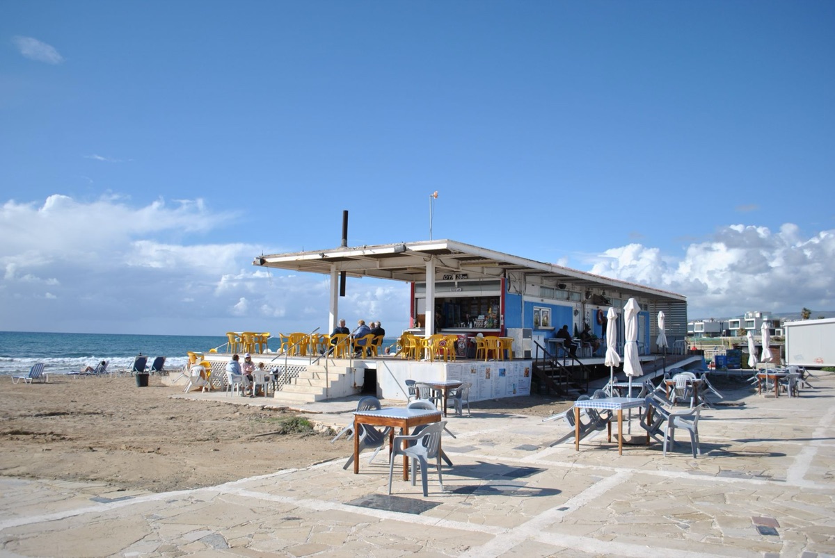 Restaurante costero tropical