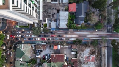 關島人口密度分析：เดเดด叢集佔據87.7%的社會脈絡