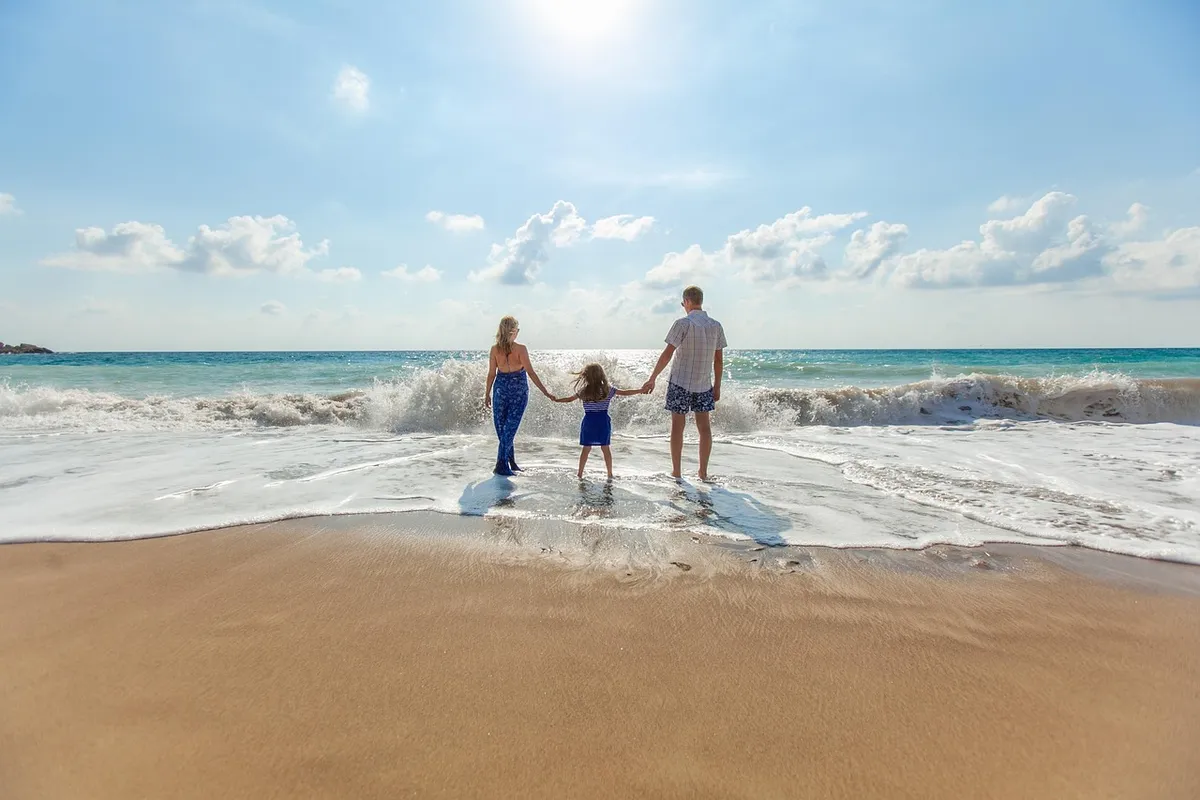 beach, family, fun, leisure, ocean, relaxation, nature, sand, sea, seashore, sky, summer, sunny, vacation, water, wave, parenthood, parents, child